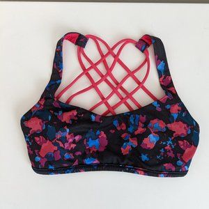 Lululemon Sports Bra - Women's size 4